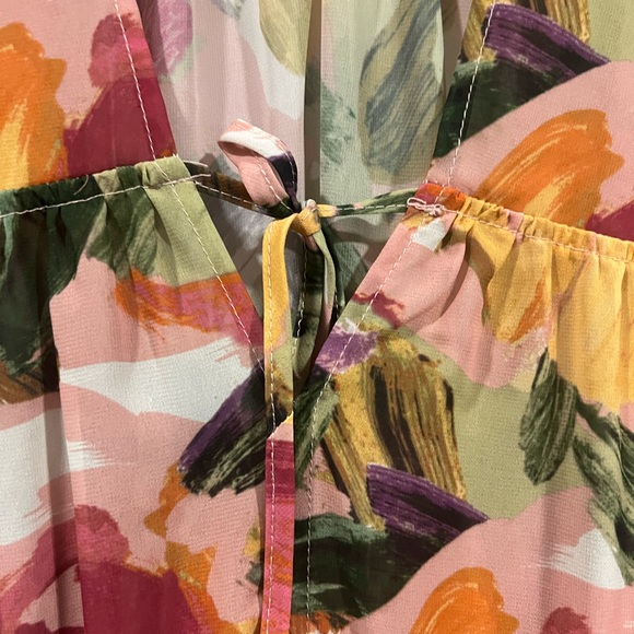 Shein multicolor short top - Picture 7 of 7